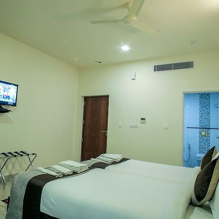 Hotel Le Noor Kochi Zewnętrze zdjęcie