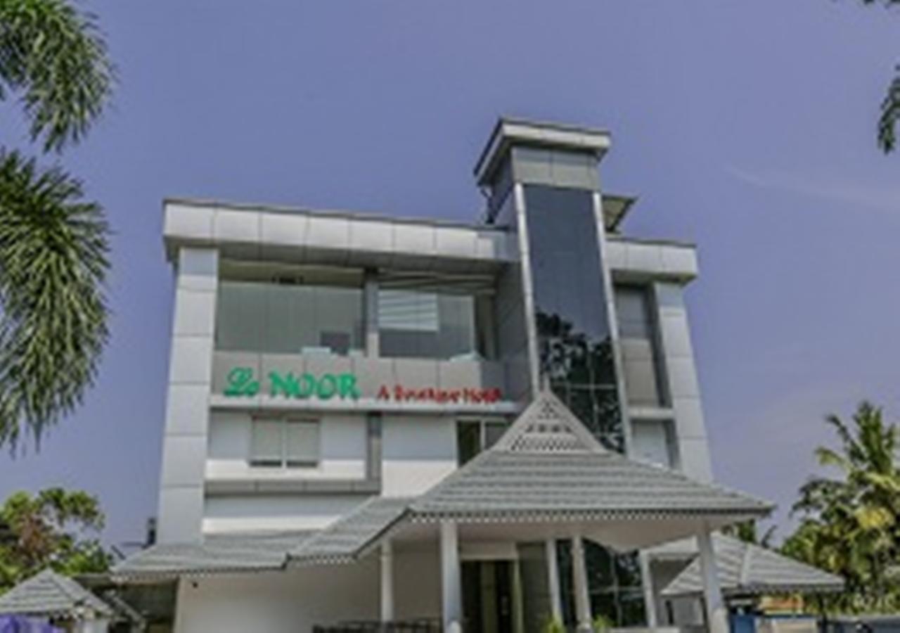Hotel Le Noor Kochi Zewnętrze zdjęcie