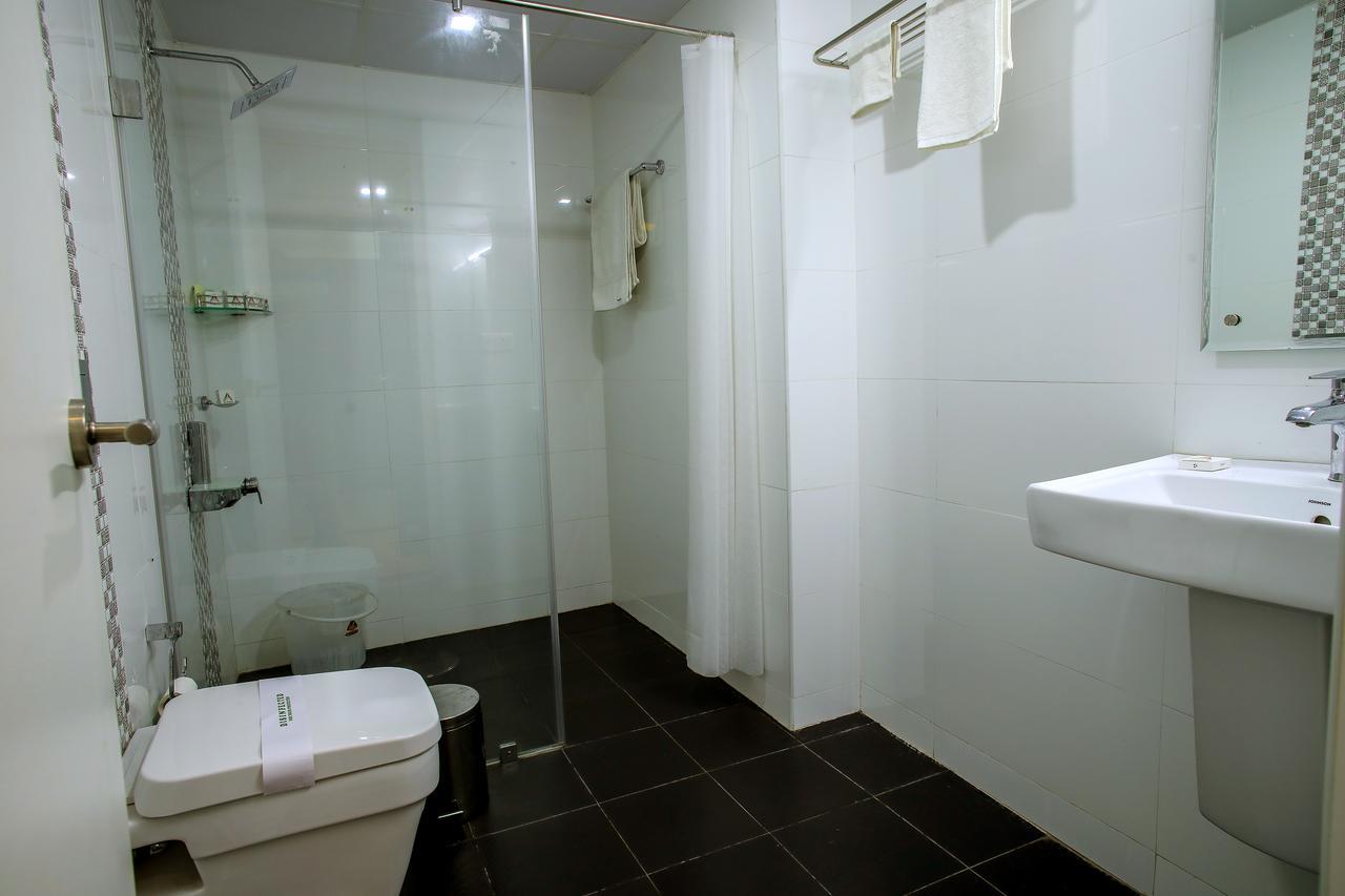Hotel Le Noor Kochi Zewnętrze zdjęcie