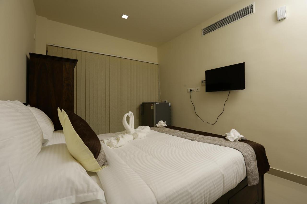 Hotel Le Noor Kochi Zewnętrze zdjęcie
